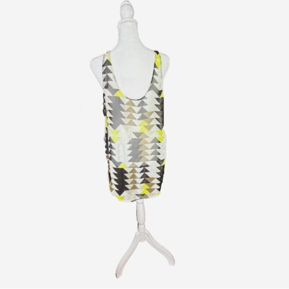 Old Navy Green White Black Geometric Sheer Tank Top Blouse L NWT - Picture 4 of 9